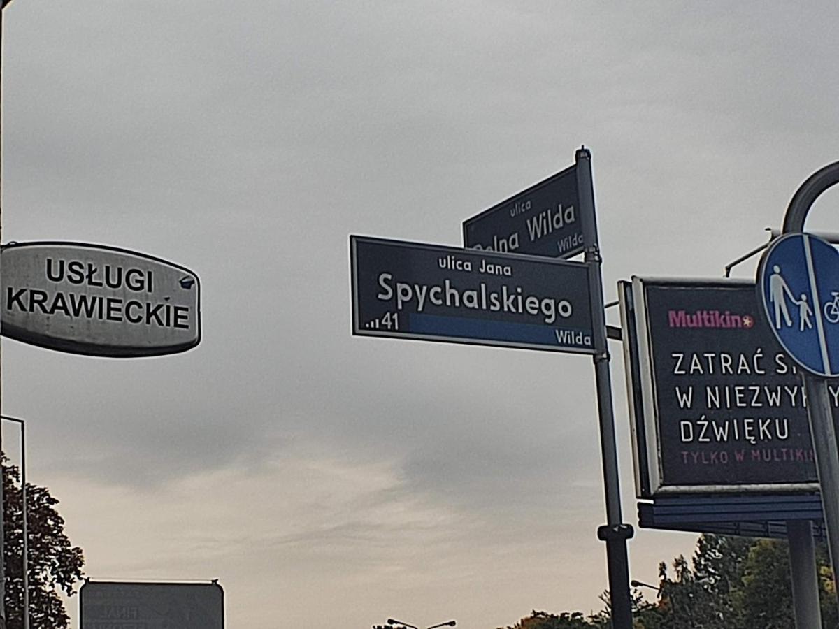 3030 Jana Spychalskiego 32 - Tanie Pokoje W Apartamencie - Samodzielne Zameldowanie - Self Check In Познань Экстерьер фото