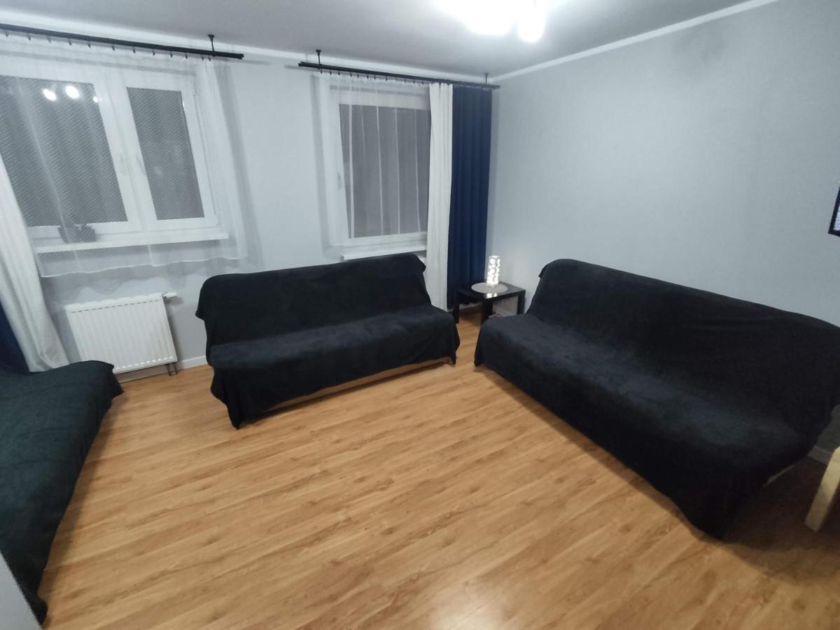 3030 Jana Spychalskiego 32 - Tanie Pokoje W Apartamencie - Samodzielne Zameldowanie - Self Check In Познань Экстерьер фото