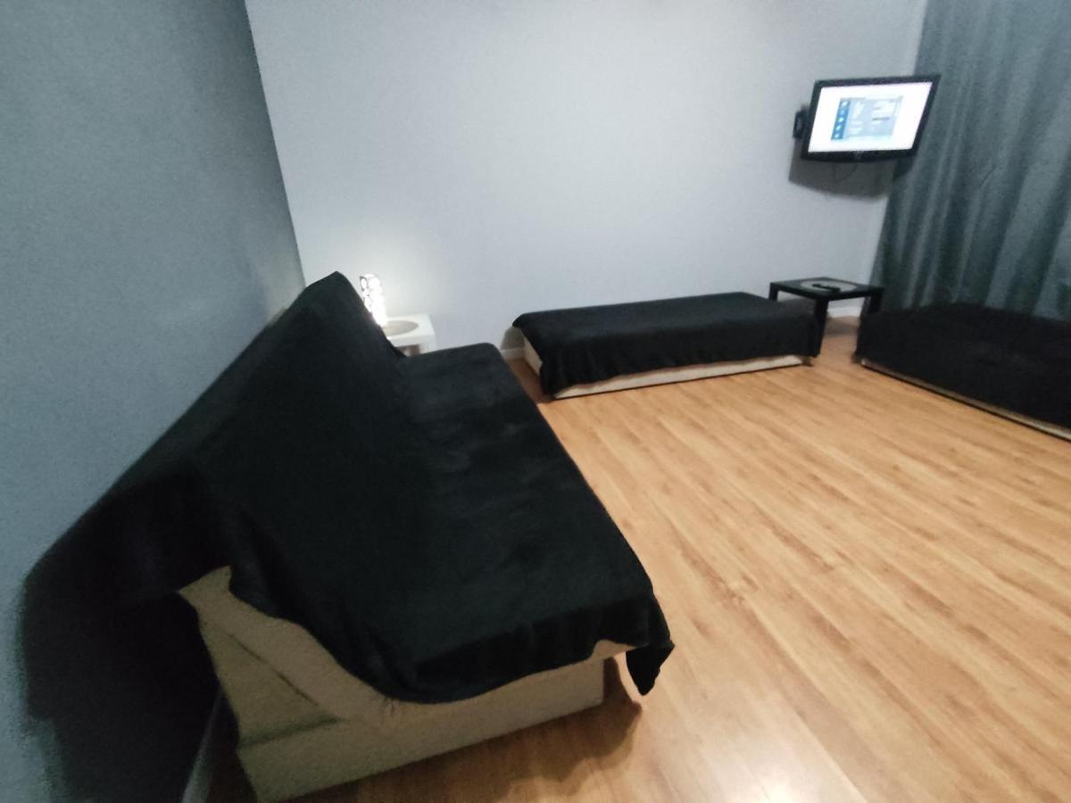3030 Jana Spychalskiego 32 - Tanie Pokoje W Apartamencie - Samodzielne Zameldowanie - Self Check In Познань Экстерьер фото